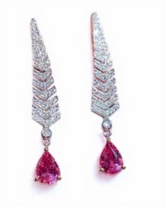 Natural Pink Sapphire 2.10cts Earing in 14k Gold