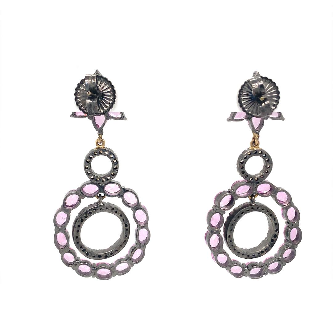 Natural pink sapphire and diamond earring in silver In New Condition For Sale In New York, NY