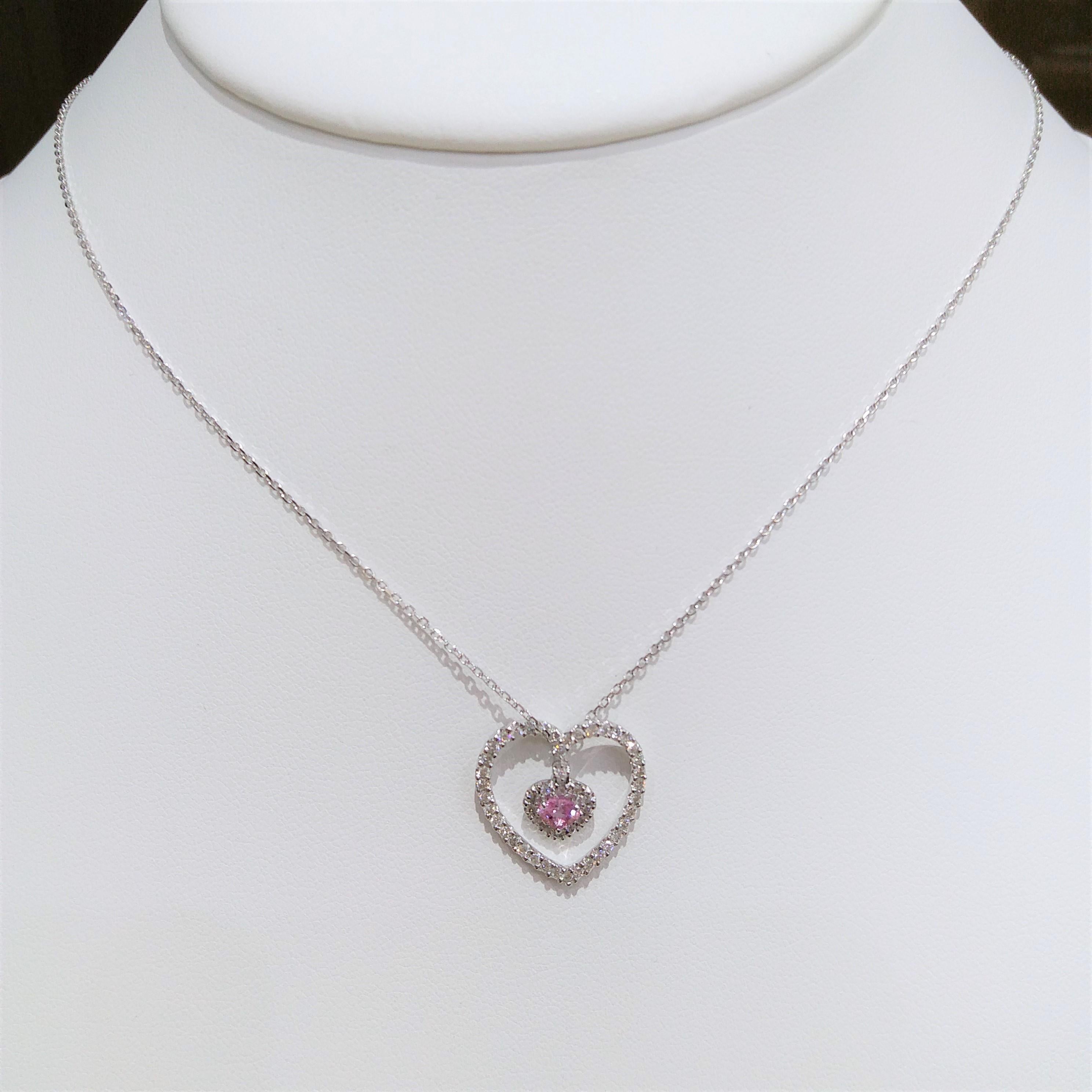 Natural Pink Sapphire White Diamond 14K Gold Pendant Necklace Contemporáneo