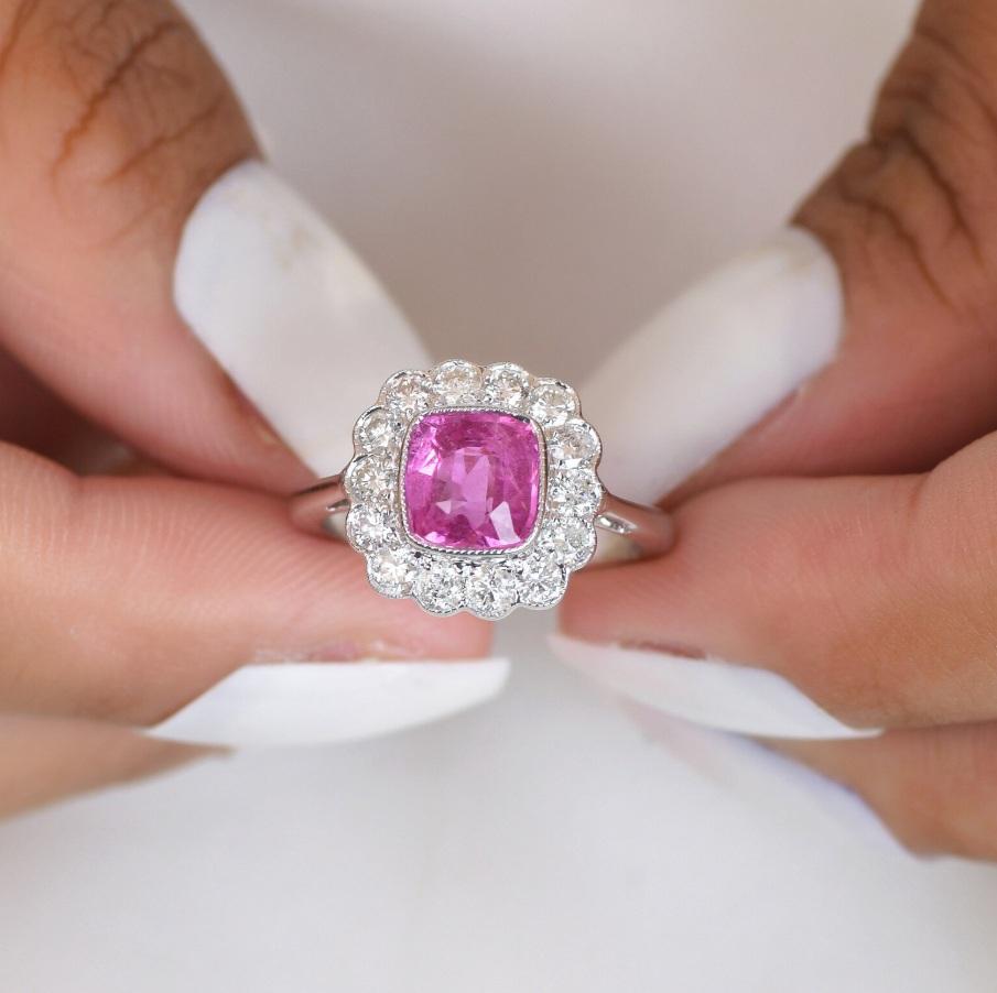 Taglio Asscher Anello con zaffiro rosa naturale e diamante asscher in oro 18 carati in vendita