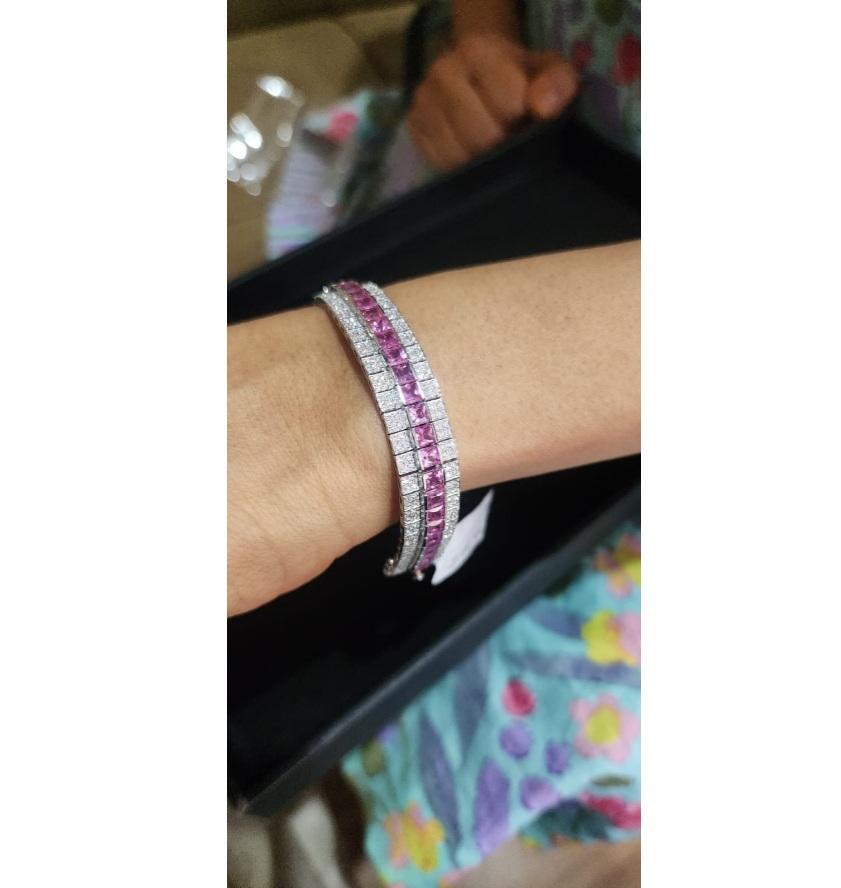 Donna Bracciale con diamanti e zaffiri rosa naturali in oro 18 carati in vendita