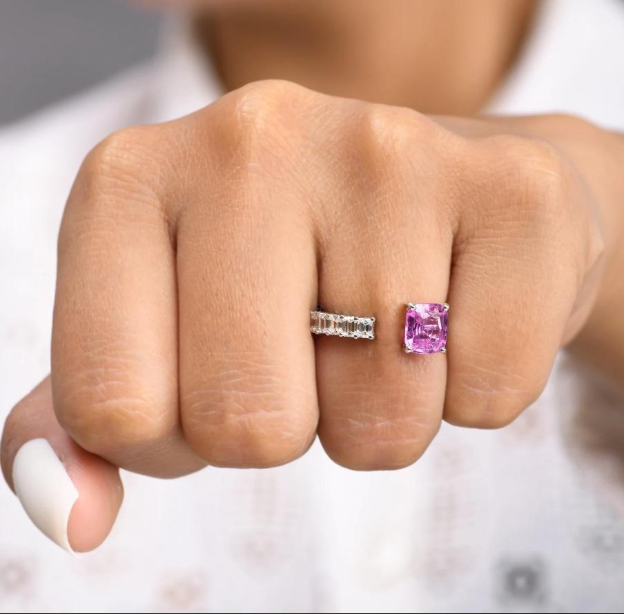 Rosa Saphir Smaragdschliff Diamantring Gold  Natürlicher 1.50CT Kissen rosa Saphir Diamantring  Rosa Saphir Ring Gold

STEIN DETAILS :
✦ Edelstein : Rosa Saphir
✦ Edelsteinart : Natürlich
✦ Größe der Edelsteine: 7x5 MM
✦ Edelsteinform :
