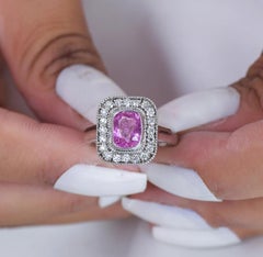 Natural 2.05cts Pink Sapphire & 0.53cts Diamond Ring in 18k Gold