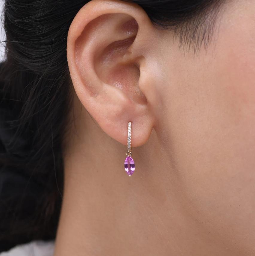 Orecchini con zaffiro rosa naturale e diamante in oro 18 carati in vendita 5