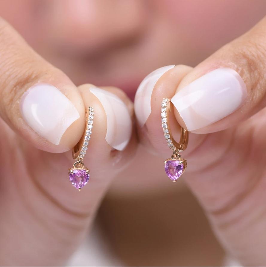 Orecchini con zaffiro rosa naturale e diamante in oro 18 carati in vendita 1