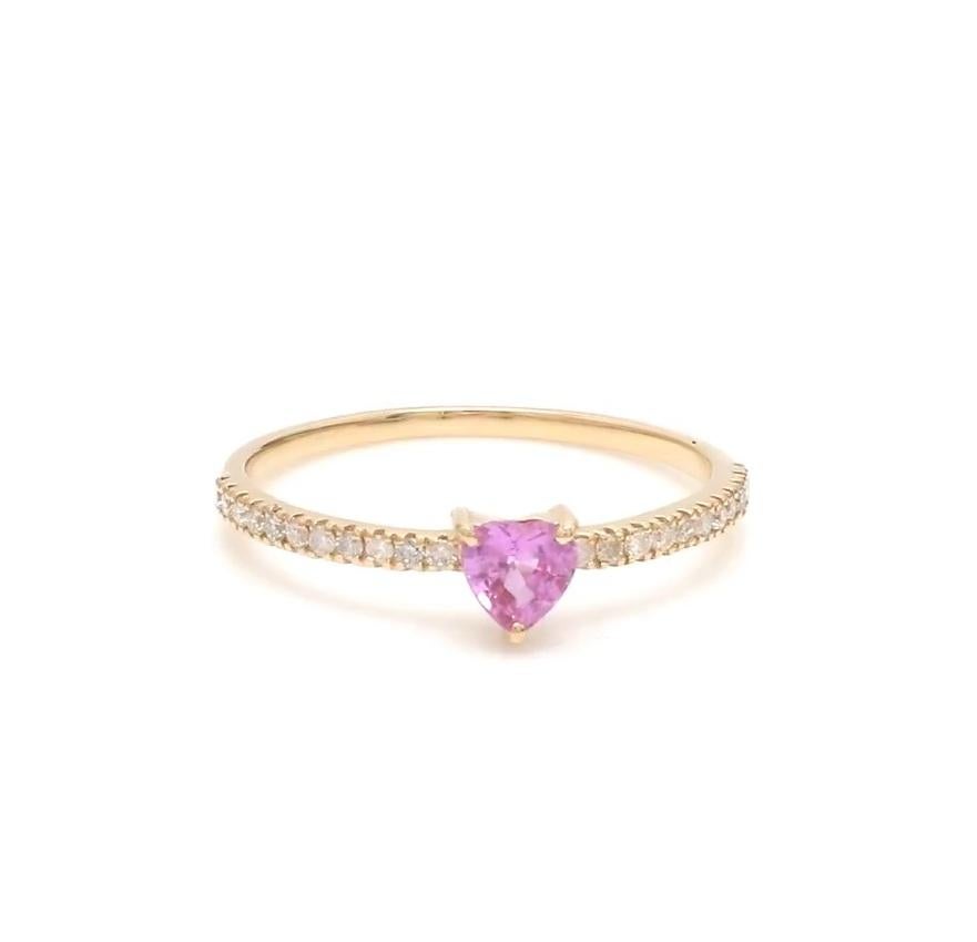 Bague cœur en saphir rose naturel en or 18 carats en vente 6