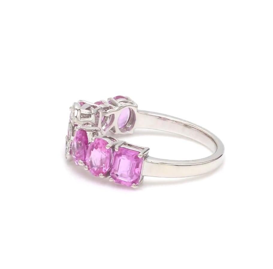 Natural 2.66 cts pink sapphire & 0.06 cts diamond S alphabet ring in 18k gold In New Condition For Sale In New York, NY