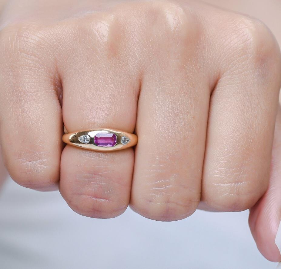 Taglio Asscher Anello con zaffiro rosa naturale in oro 14k in vendita