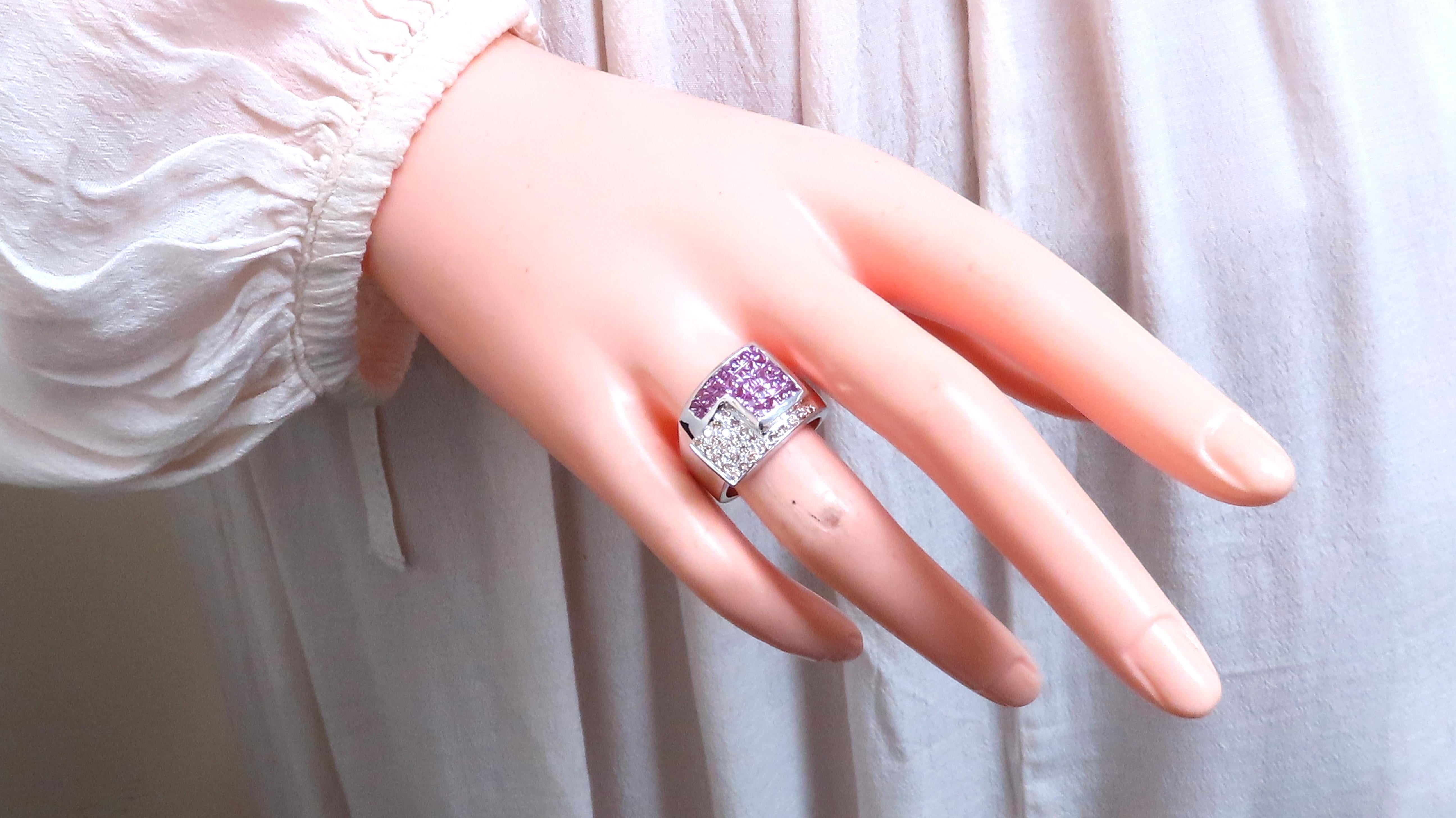 Natural Pink Sapphires Diamonds Geometric Band 14kt Gold 12441 In Excellent Condition For Sale In New York, NY