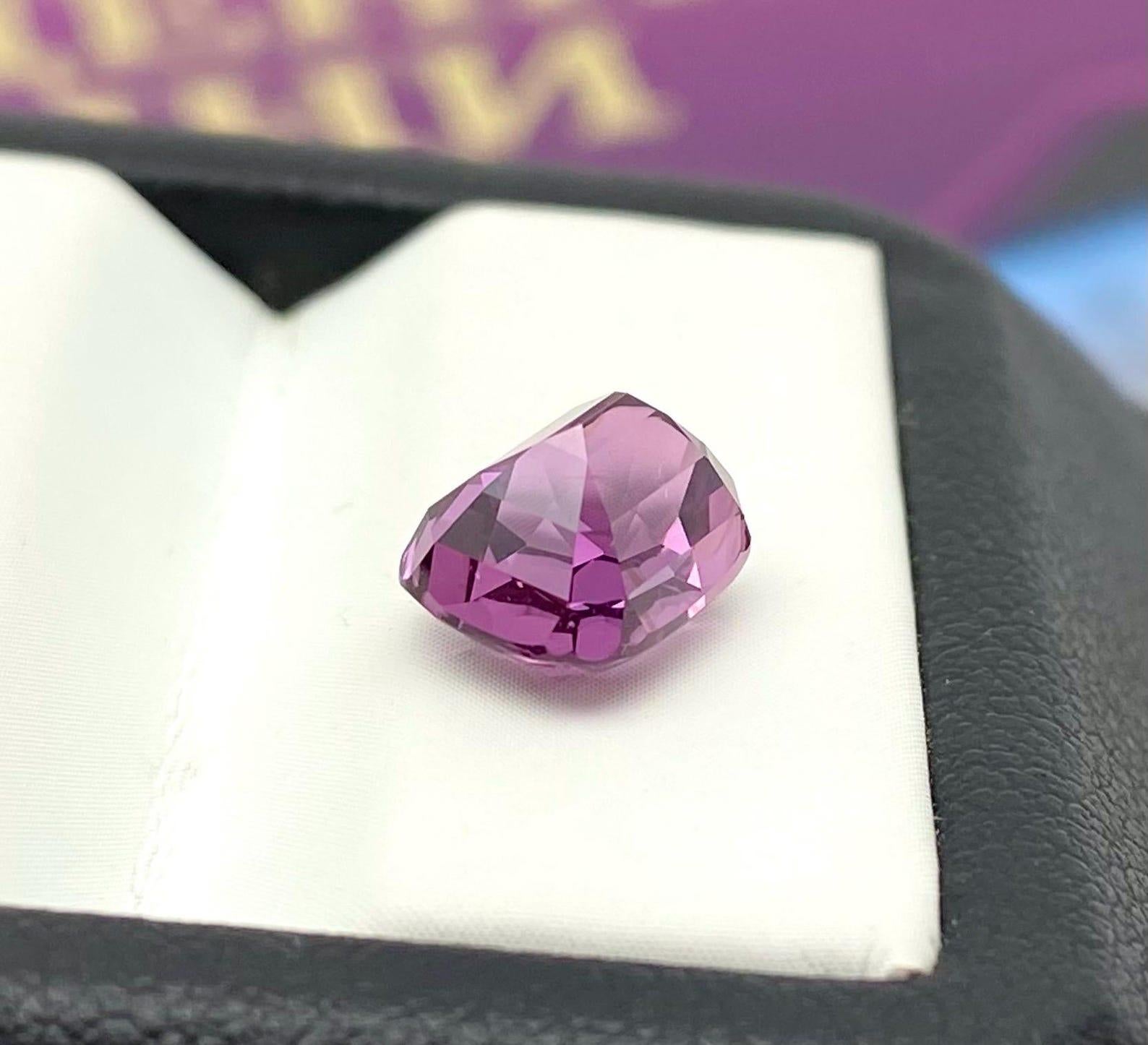 Espinela rosa natural Gema suelta 2,69 ct, talla cojín, Birmania, Certificado GFCO Corte cojín en venta