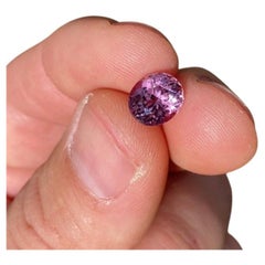 Natural Pink Spinel loose gemstone 3.28 ct., Oval cut, Certificate, origin Burma
