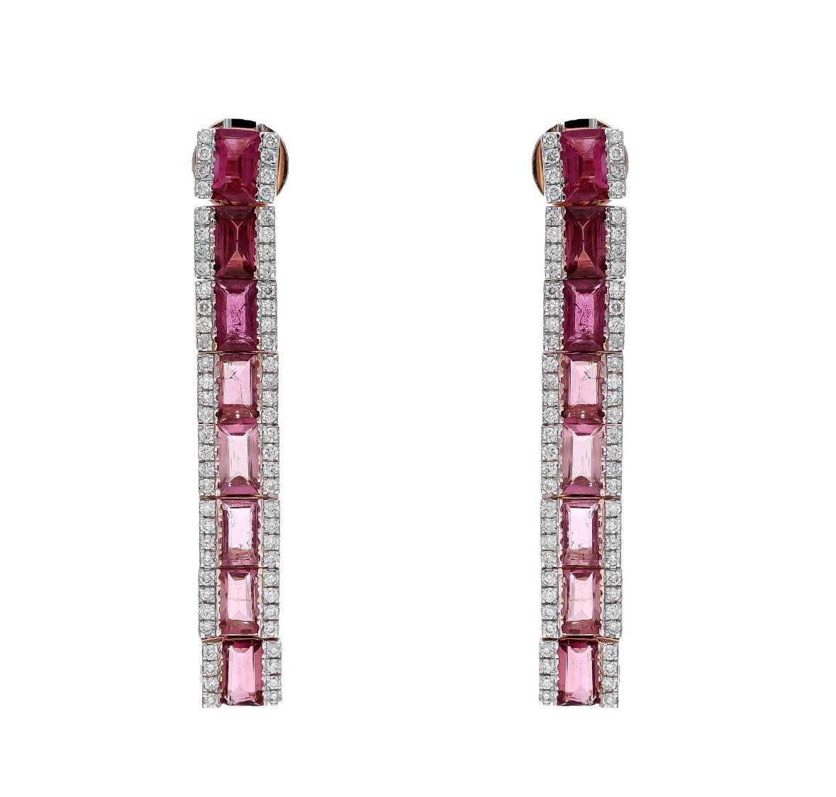 Taille mixte Boucles d'oreilles en or 18 carats, tourmaline rose naturelle 4,77 carats et diamants 0,69 carat en vente
