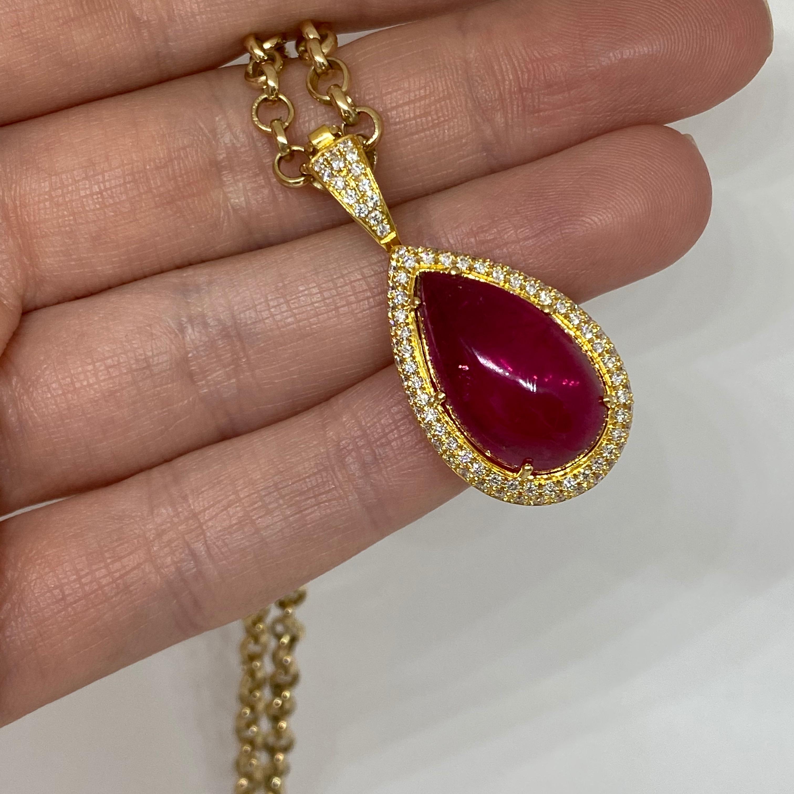 Natural Pink Tourmaline Cabochon and Pave Diamond 18 Karat Necklace 17.10 Carat In New Condition In Carmel-by-the-Sea, CA
