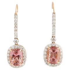 Diamantohrring mit natürlichem rosa Turmalin aus 18 Karat Gold