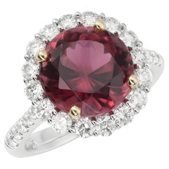 Gema Turmalina Rosa Natural 4,70 cts en Anillo de Oro Blanco de 14K con Diamantes