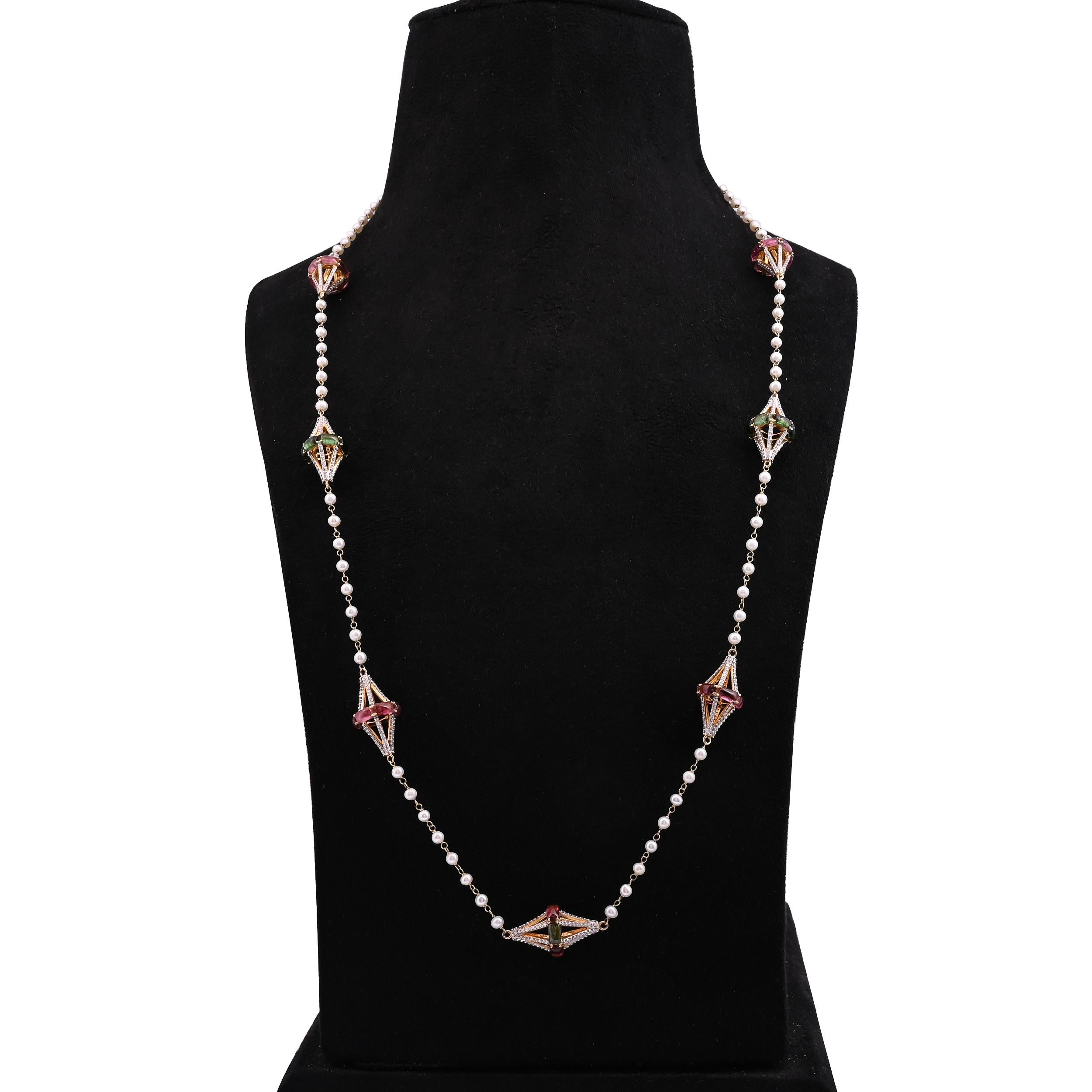 Taglio misto Collana a catena con tormalina rosa naturale e perle con diamante da 2,92 carati in oro 18 carati in vendita