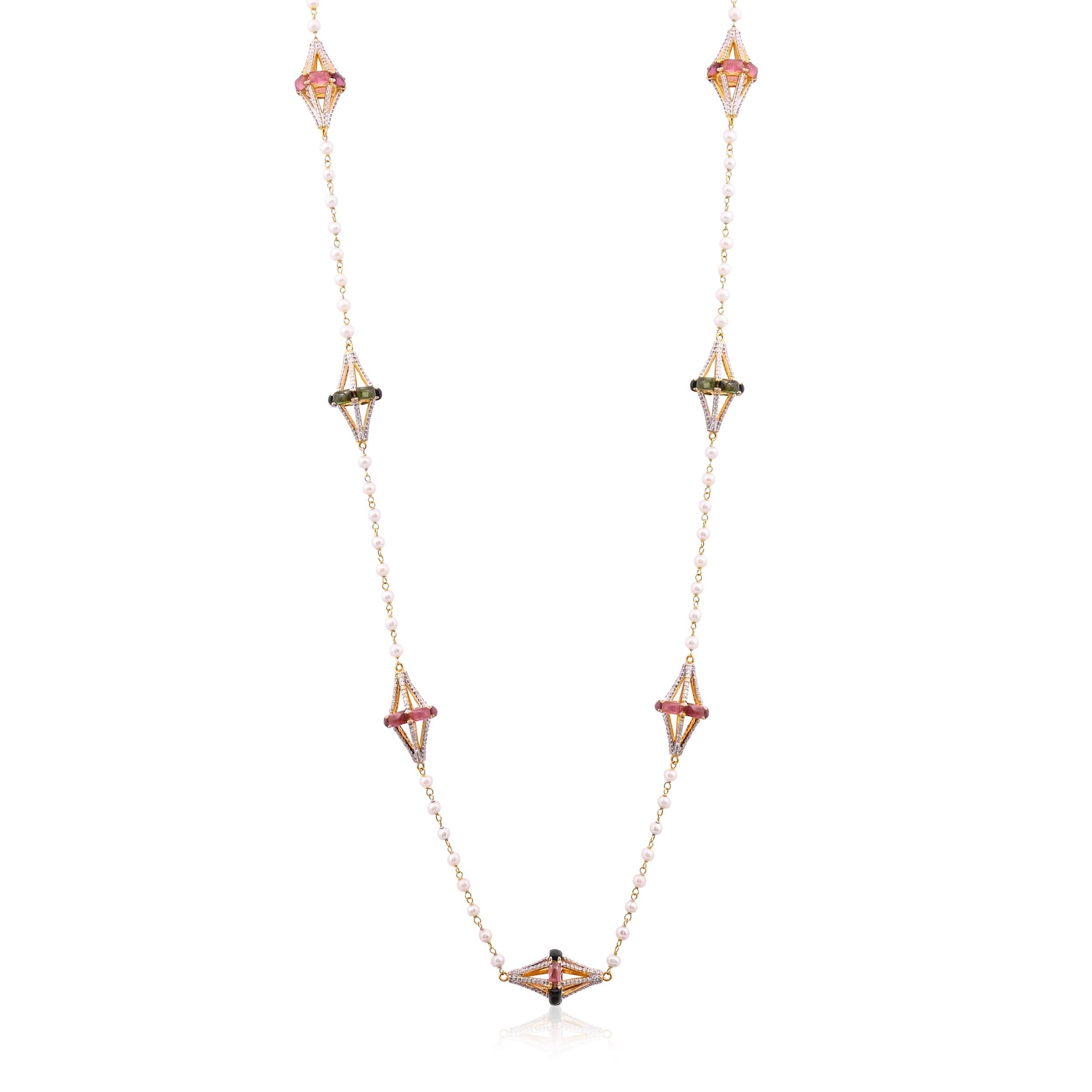 Donna Collana a catena con tormalina rosa naturale e perle con diamante da 2,92 carati in oro 18 carati in vendita