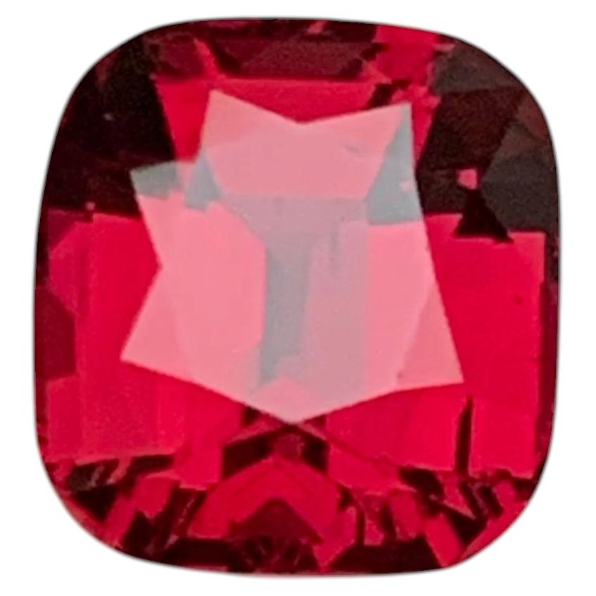 Natural Pinkish Red Rhodolite Garnet 3.14 Ct Cushion Cut Loose Gemstone for Ring For Sale