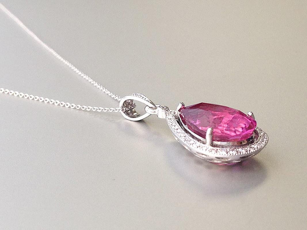 Gemma rubellite rosa-rossa naturale da 5,03 carati in ciondolo 14KWG con diamanti In condizioni Nuovo in vendita a Los Angeles, CA