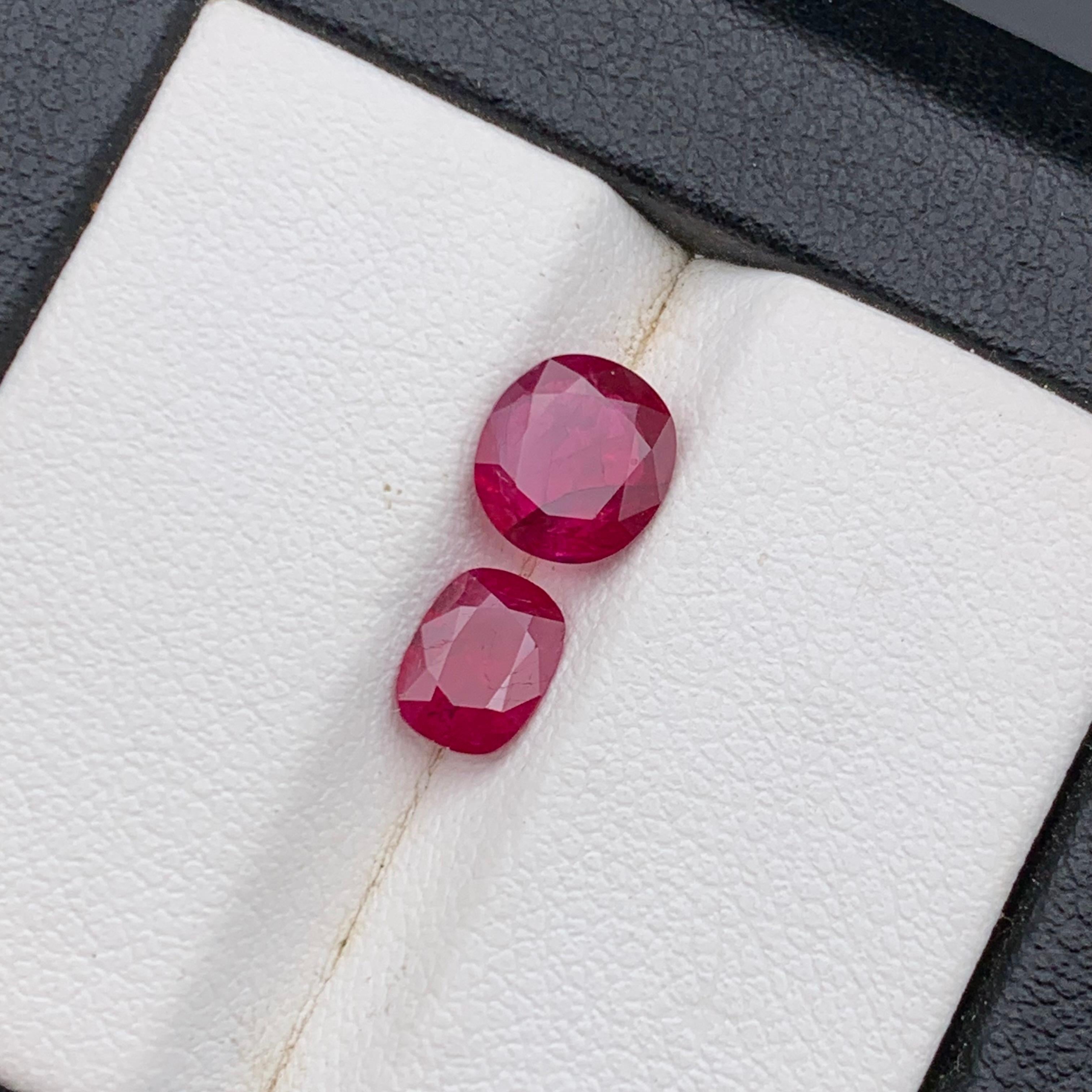da uomo o donna Rubino rosso rosato naturale da 2,04 carati tagliato a cuscino e ovale, gemme sciolte per gioielli in vendita
