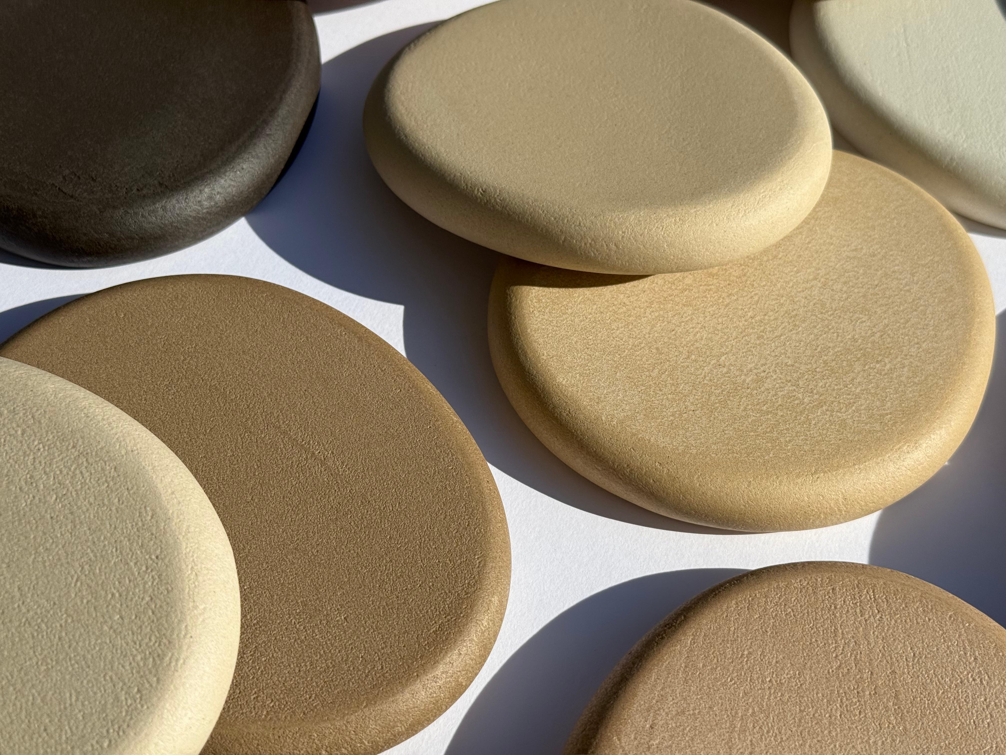 Échantillon de couleur de plâtre naturel par l'Atelier BB Neuf - En vente à Ranst, BE