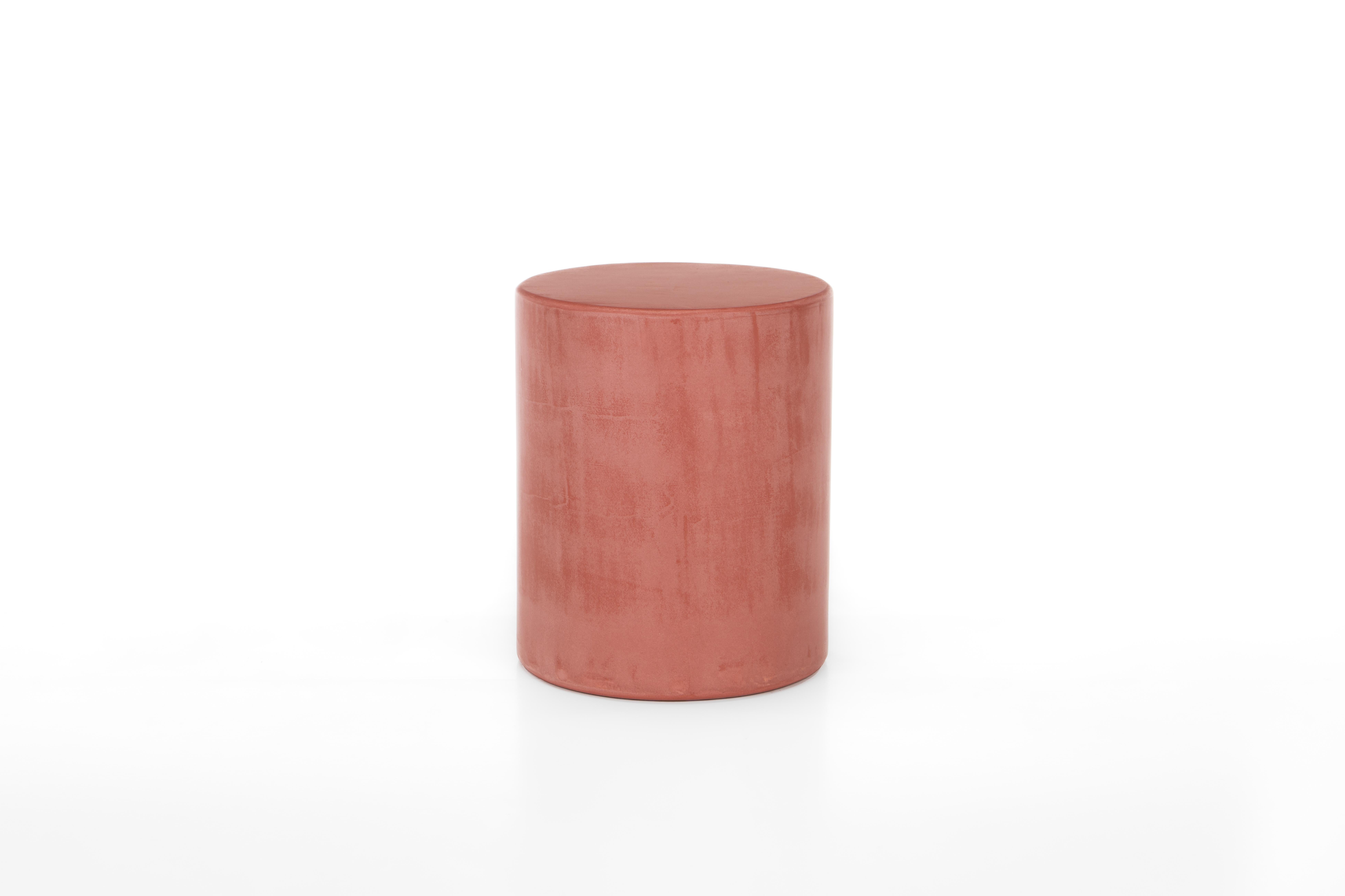 Sitz-/Beistelltisch aus natürlichem Gips „Column“ 35 von Isabelle Beaumont (Minimalistisch) im Angebot