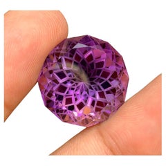 Natürliche Präzision Blume geschnitten Amethyst Edelstein: 37,74 Karat Februar Birthstone