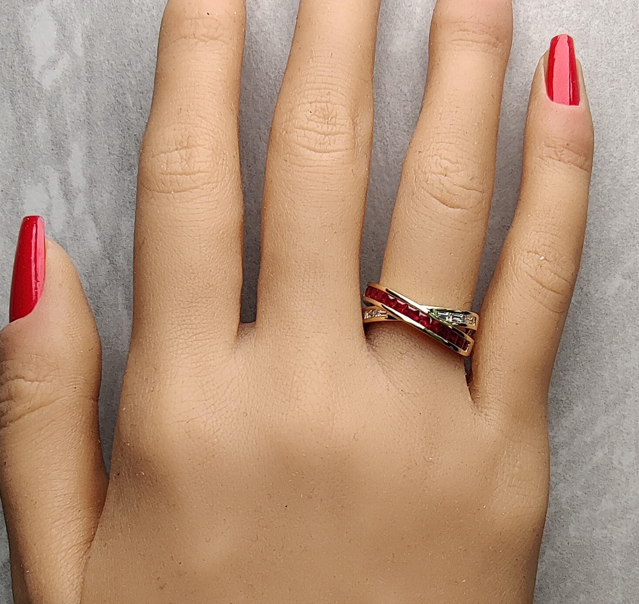 Natural Princess Cut Ruby and White Diamond 1.14 Carat TW Gold Cocktail Ring In New Condition For Sale In New York, NY