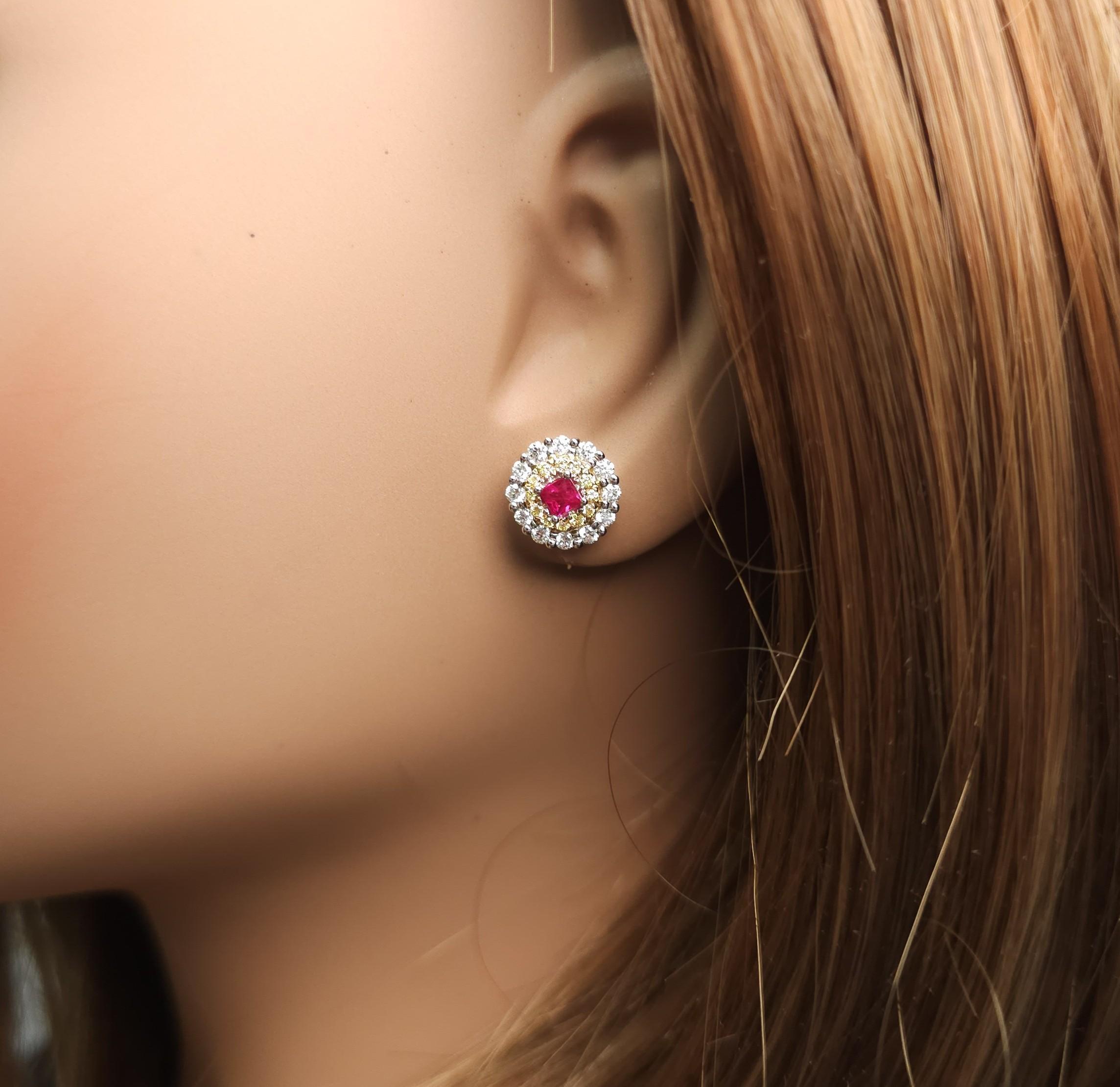 Orecchini a perno in oro rosa con rubino naturale e diamante bianco da 1,09 carati TW In condizioni Nuovo in vendita a New York, NY