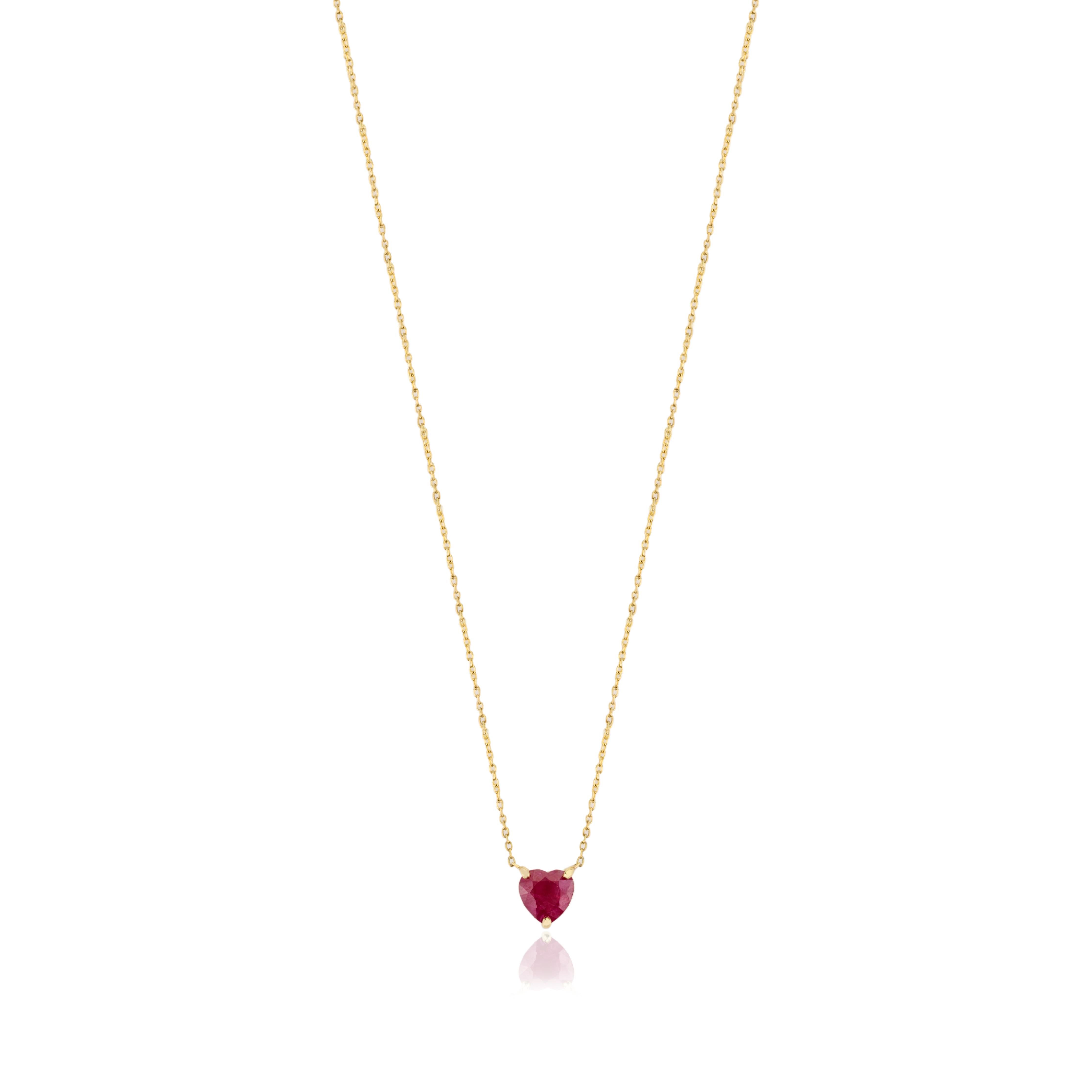 Collier de fiançailles pour fille en or jaune 18 carats, serti de griffes en forme de cœur et de rubis naturel en vente 1