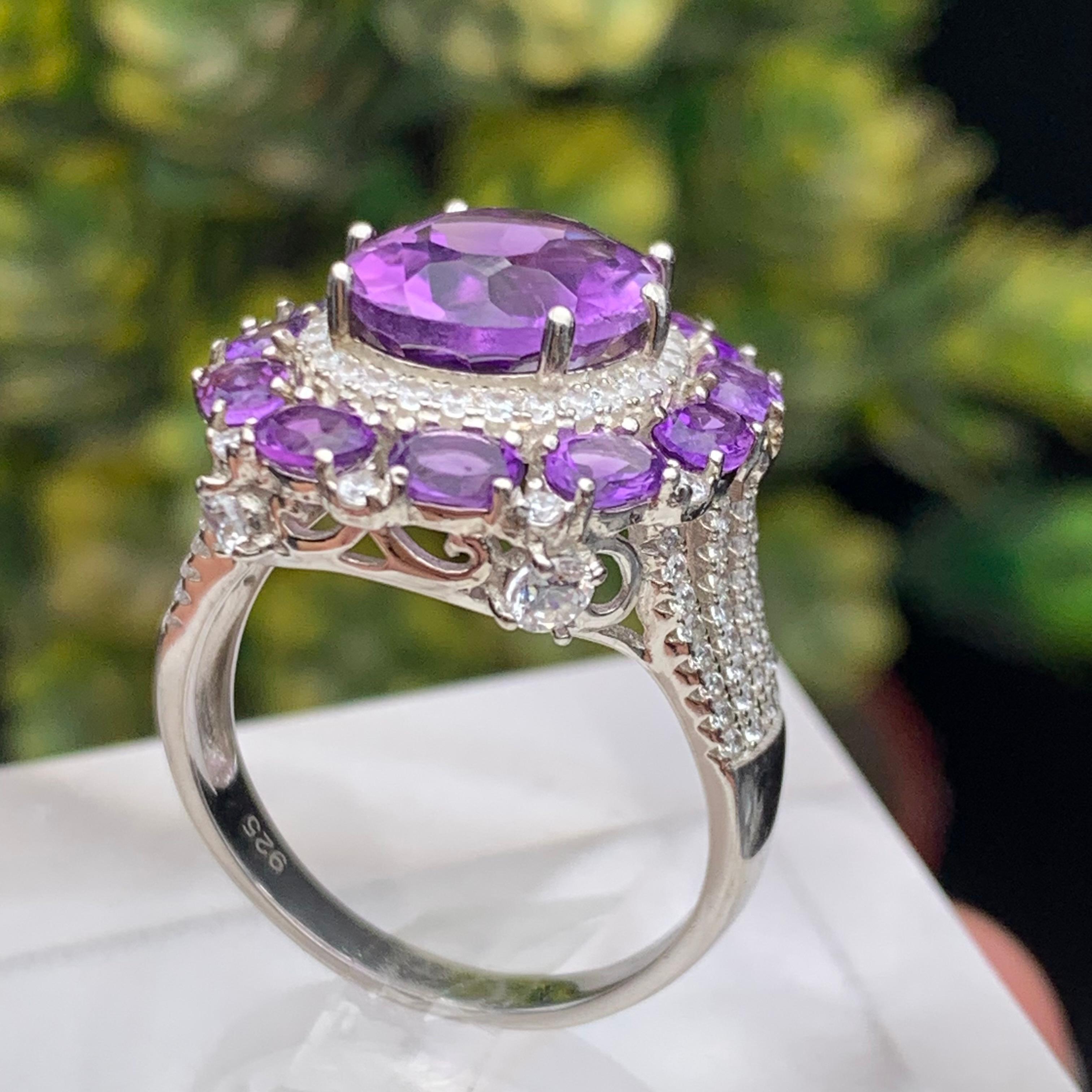 Natürlicher lila Amethyst Cluster Halo Ring in 925 Sterling Silber Rhodium plattiert im Angebot 7