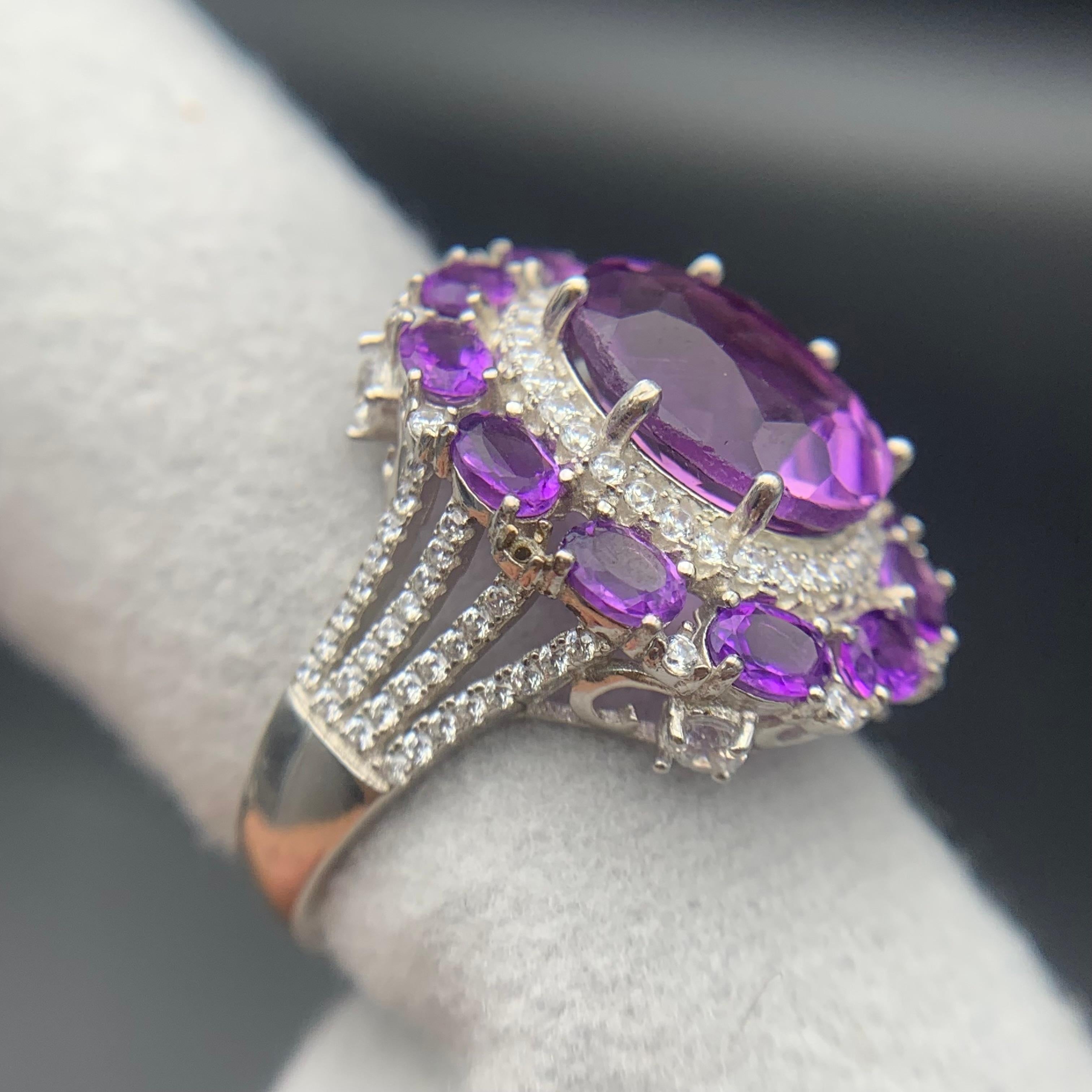 Natürlicher lila Amethyst Cluster Halo Ring in 925 Sterling Silber Rhodium plattiert im Angebot 8