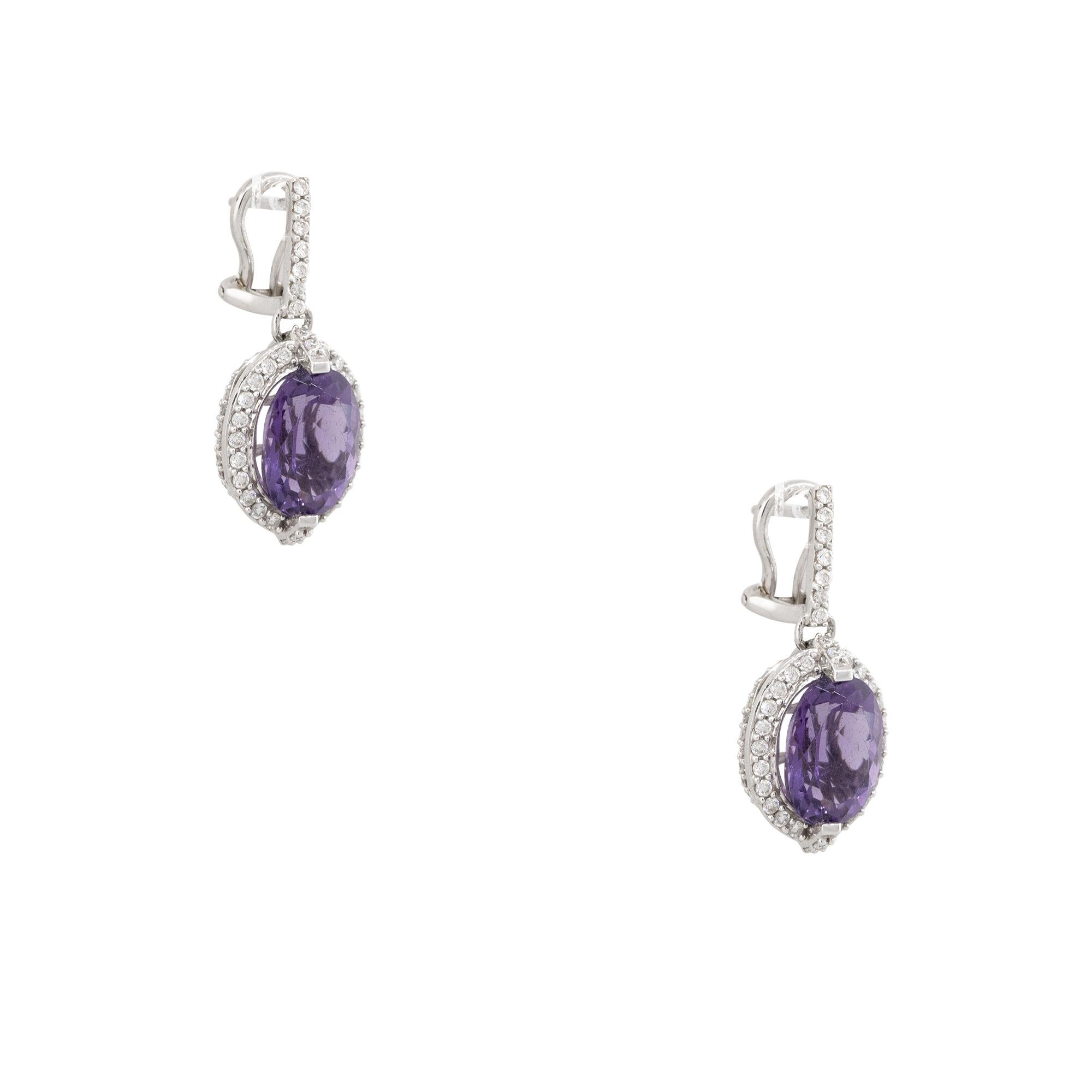 Moderno Orecchini a goccia Nature Purple Amethyst & Diamond Halo 14-Karat In magazzino in vendita