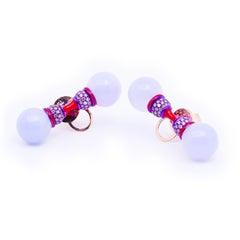 Orecchini di giada naturale viola, smalto e diamanti colorati, oro 18 carati, Austy Lee