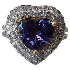 Herzring mit natürlichem lila Madagaskar-Saphir und Diamant