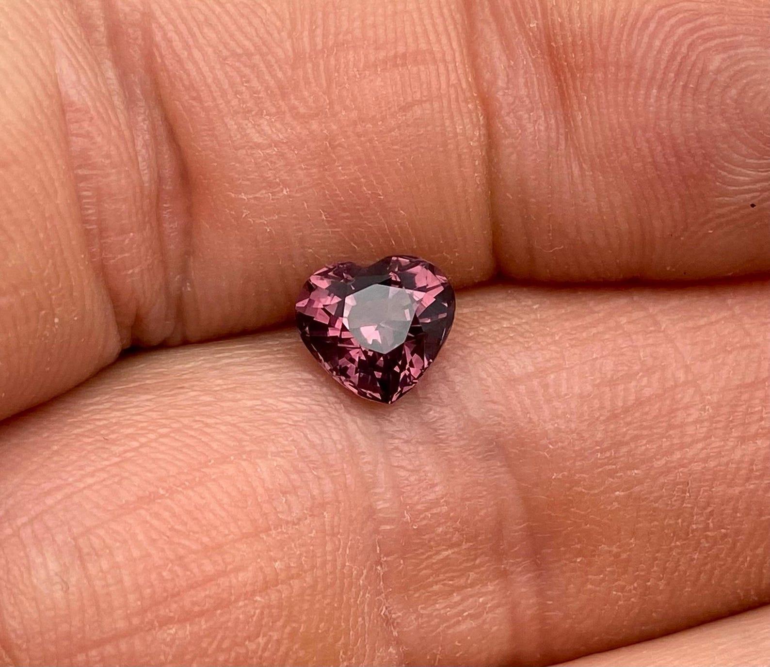 Natural Purple Spinel Loose gemstone 1.77 Ct., Heart cut, Sri Lanka, Certificate For Sale 2