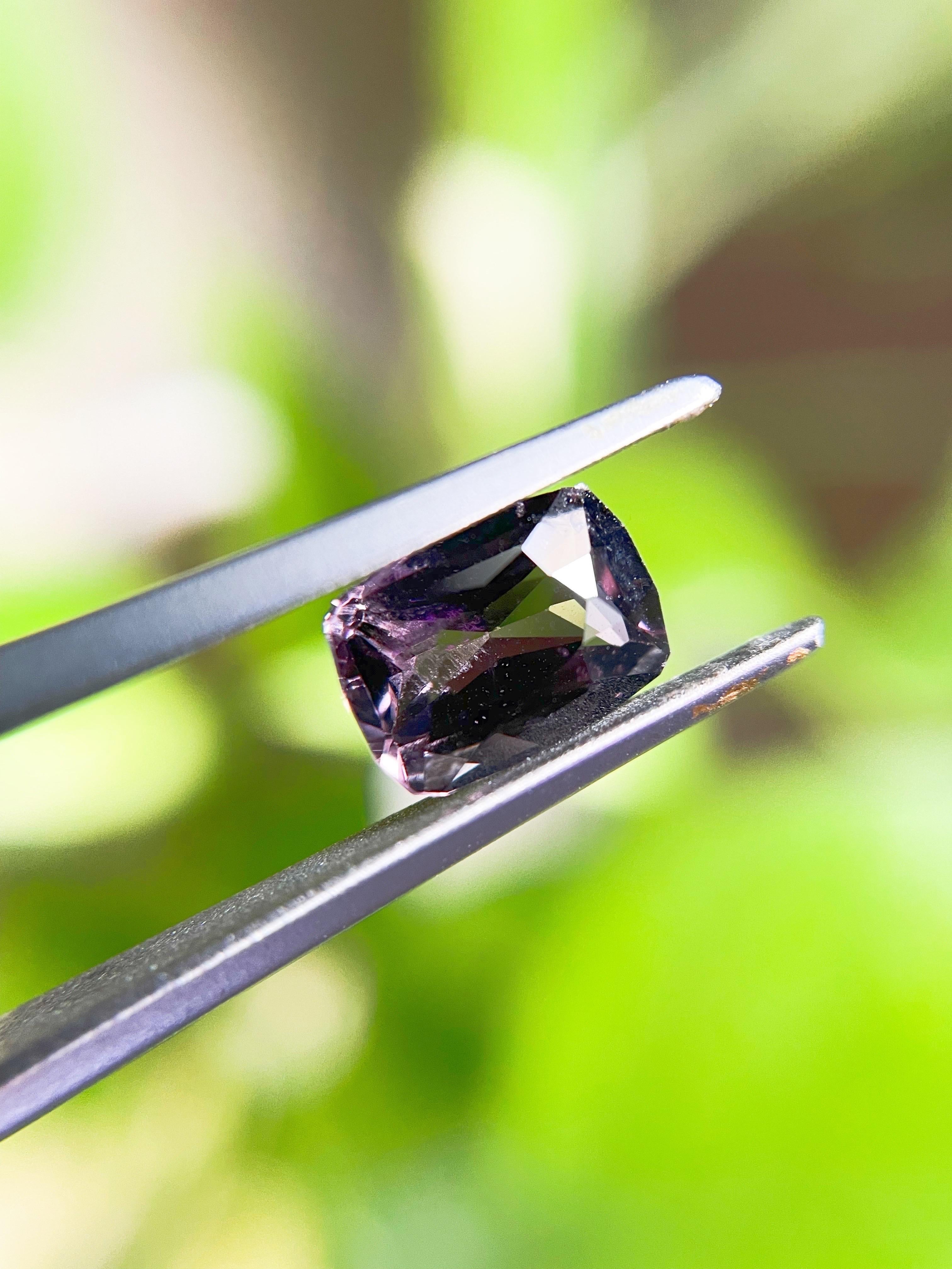 Natural Purplish Gray Spinel, for Jewelry Making 1.6555 Ct Unisexe en vente