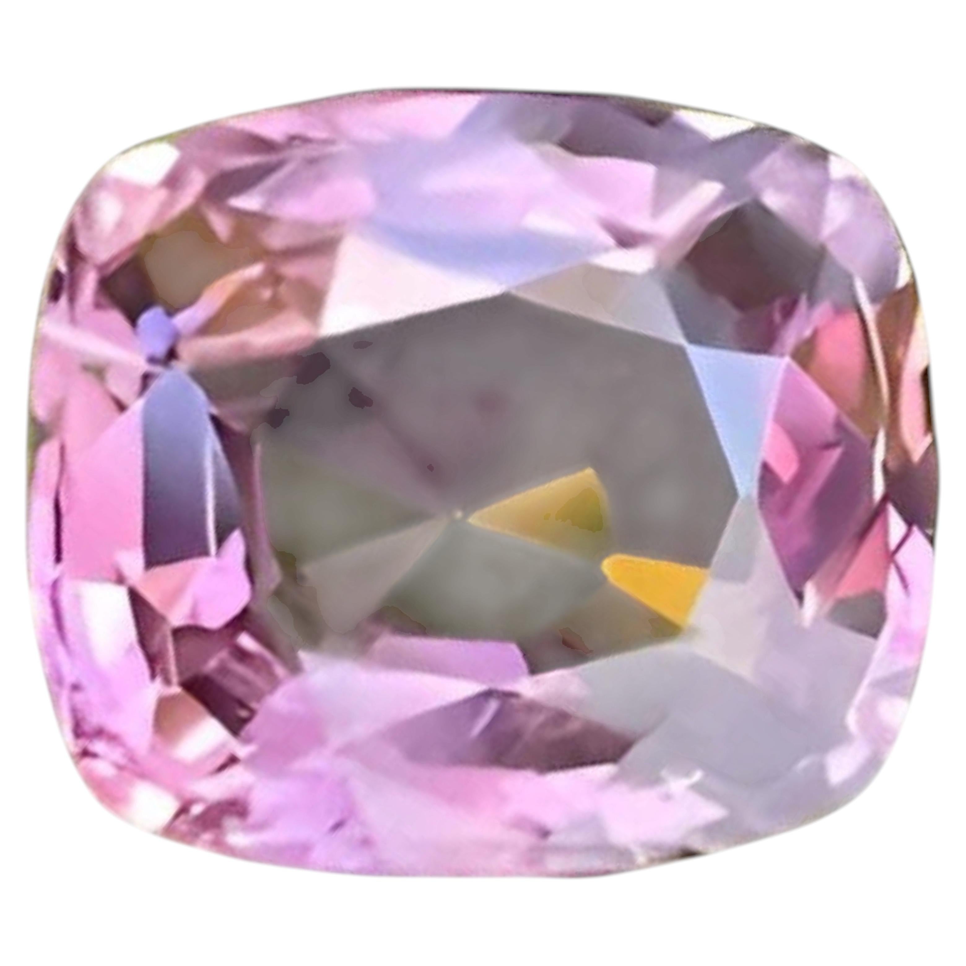 Espinela birmana natural rosa violáceo 2,45 quilates Gema talla cojín fantasía