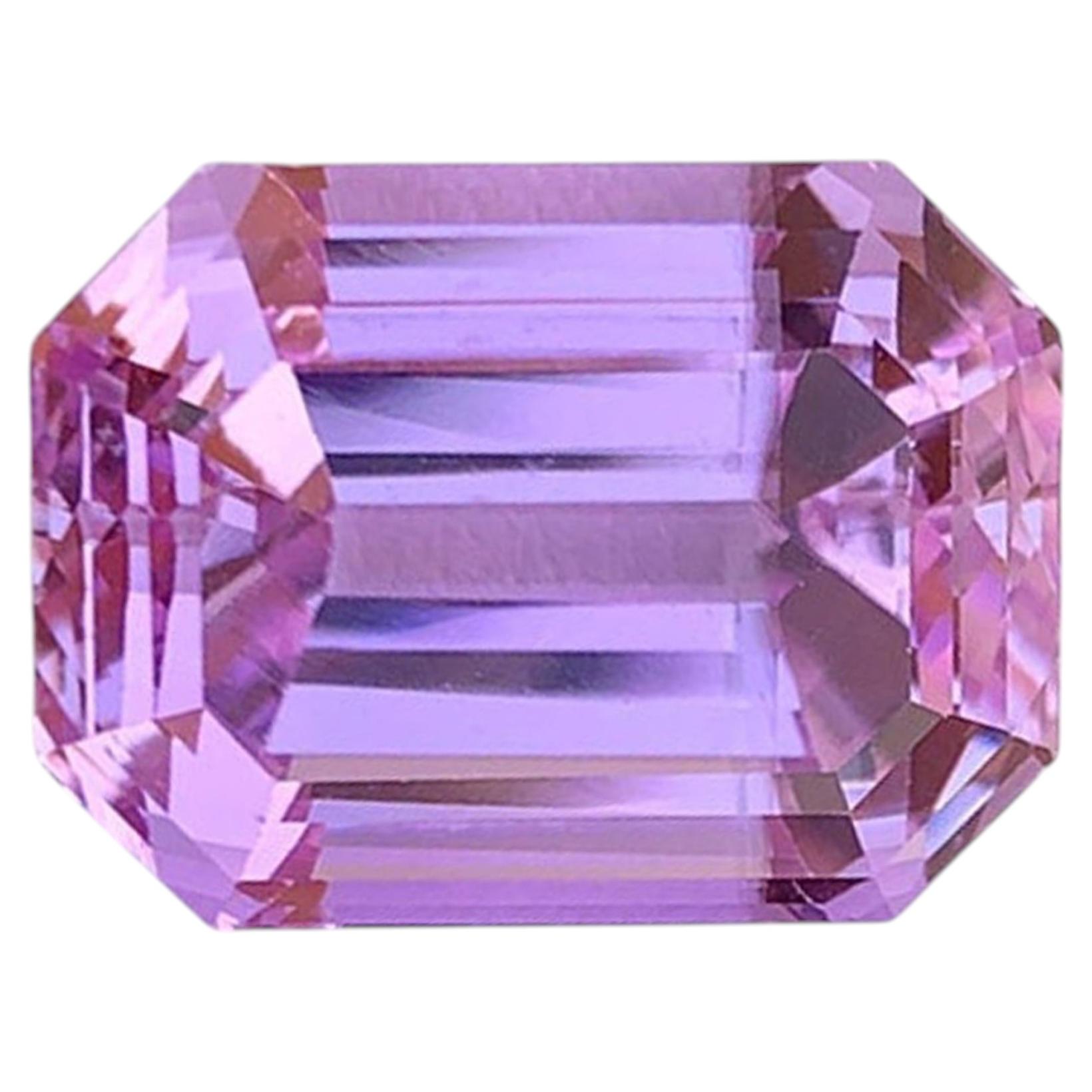 Kunzite rose pourpre naturelle : 47.05 Carat Faceted November Birthstone en vente