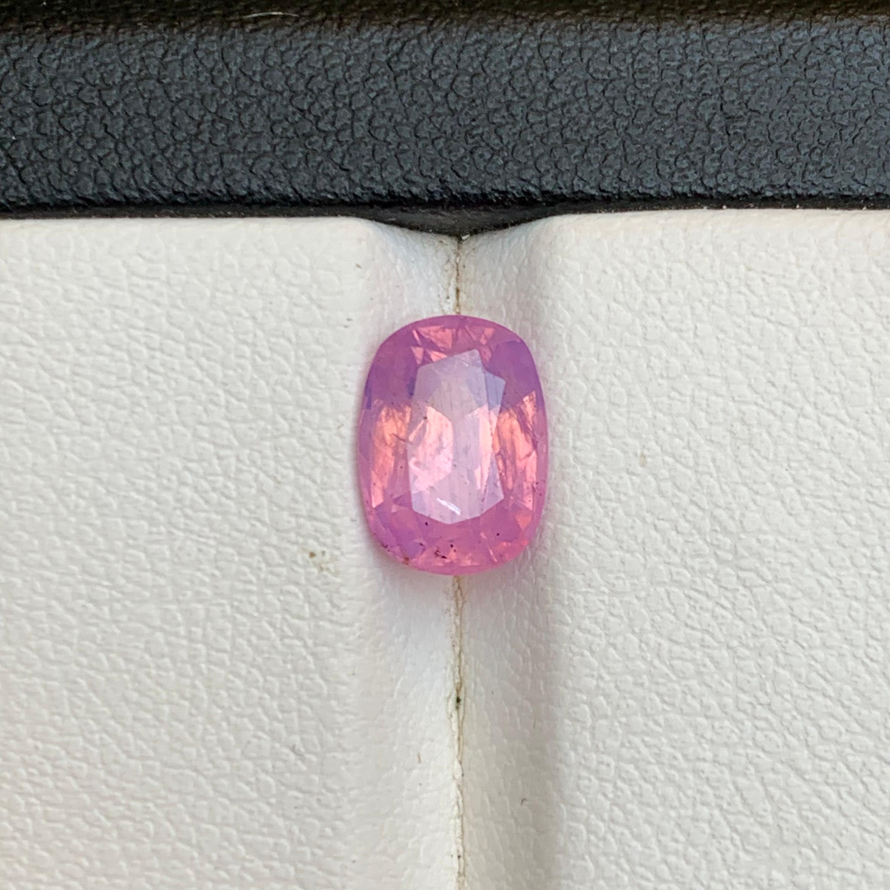 Zaffiro rosa violaceo naturale certificato con taglio ovale da 2,79 carati per anello in vendita 7