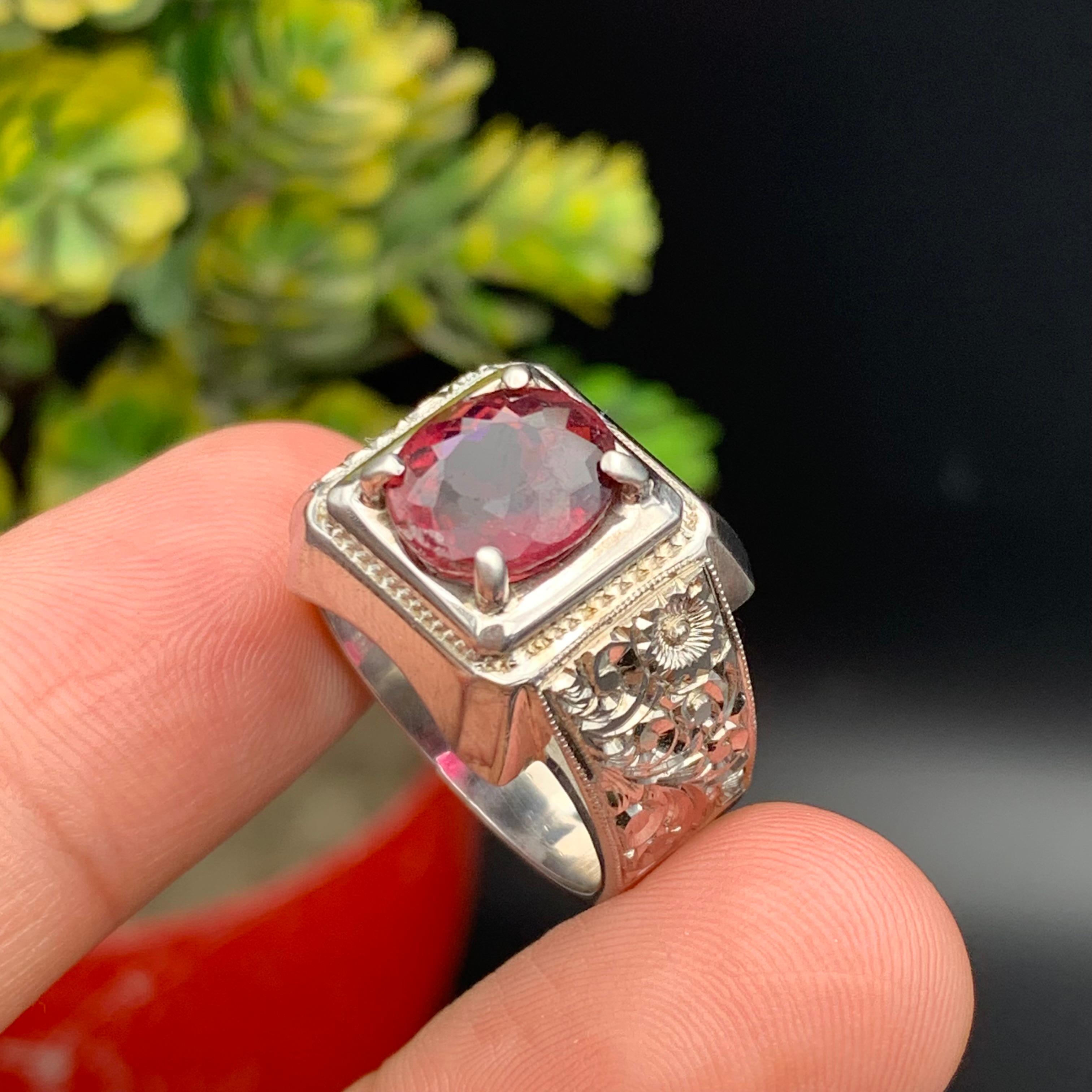 da uomo o donna Anello con tormalina rosa violacea naturale in argento Sterling 925 - Gioiello fatto a mano in vendita