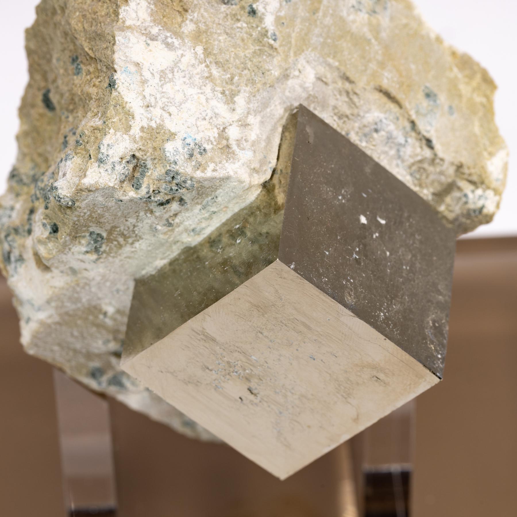 Natural Pyrite Cube from Spain in Acrylic Box In New Condition In Polanco, CDMX
