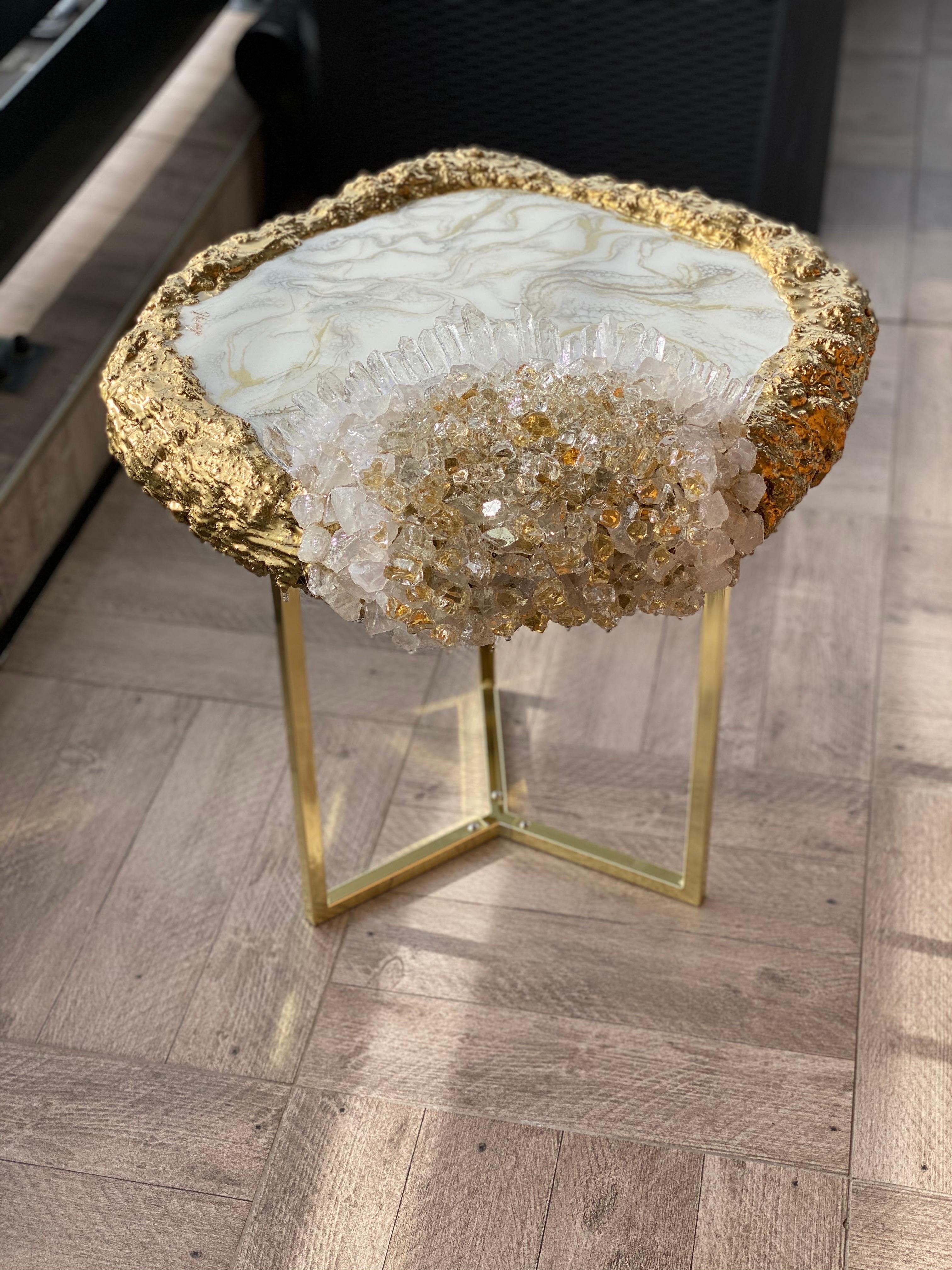 Cast Natural quartz and marble resin geode table For Sale