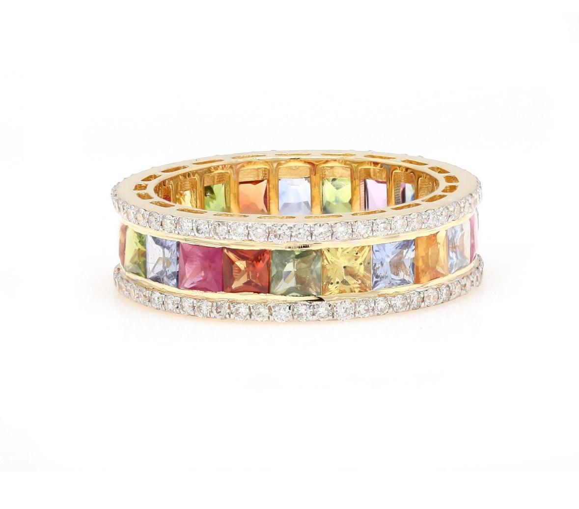 Women's Natural 8.19 cts rainbow sapphire & 0.59 cts diamond ring in 18k gold For Sale