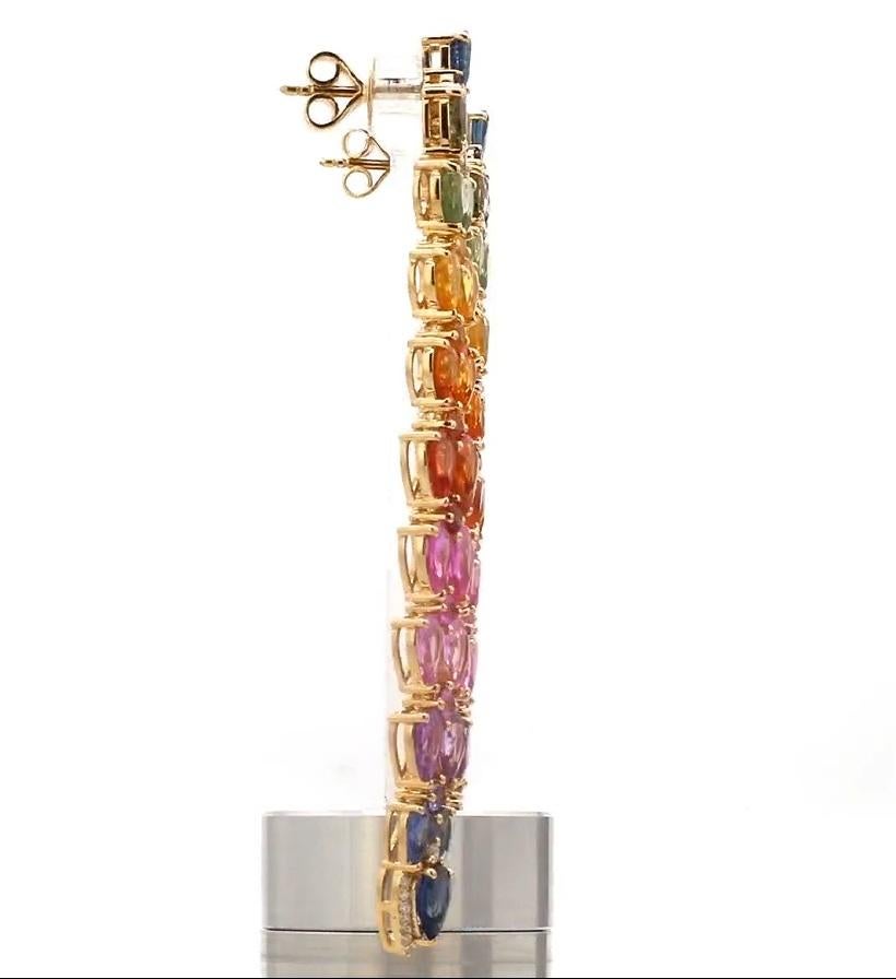Natural rainbow sapphire earrings in 18k gold Neuf - En vente à jaipur, IN