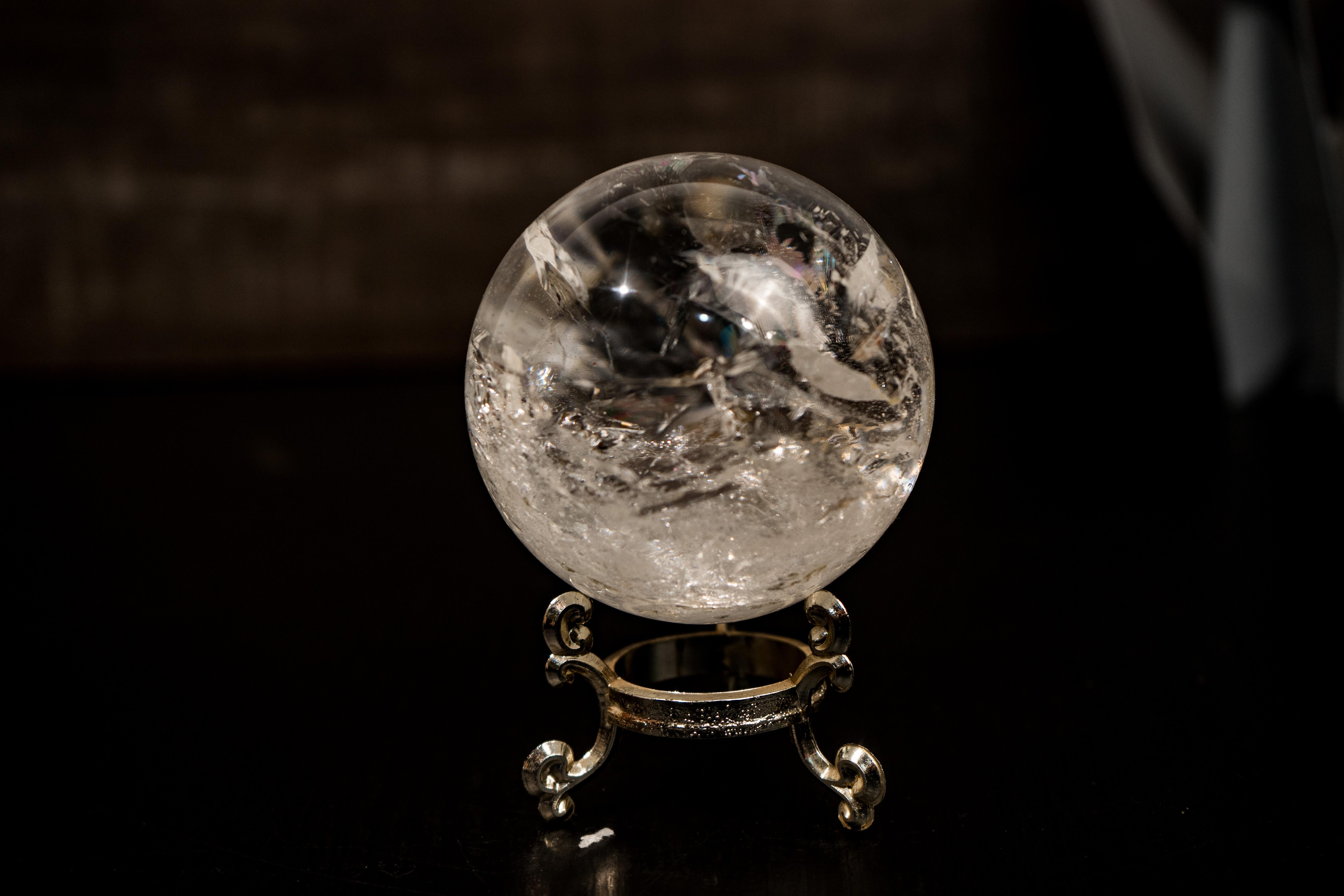 Sphère de quartz générateur arc-en-ciel naturel Neuf - En vente à Ametista Do Sul, BR
