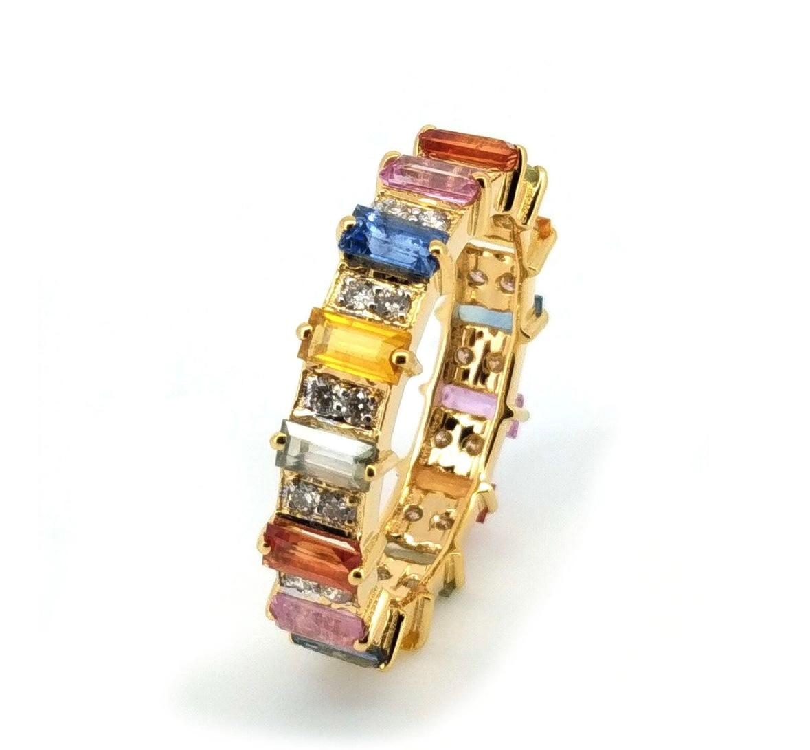 Natural rainbow multi sapphire 2.54cts & diamond 0.37cts ring in 18k gold 1