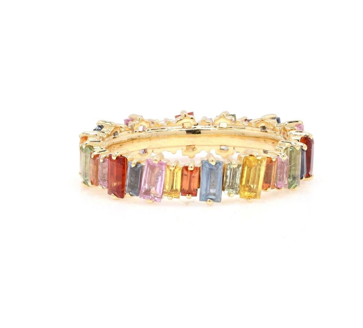 Natürlicher Regenbogen Multi Saphir 3,59 Karat in 18 Karat Gold Damen im Angebot