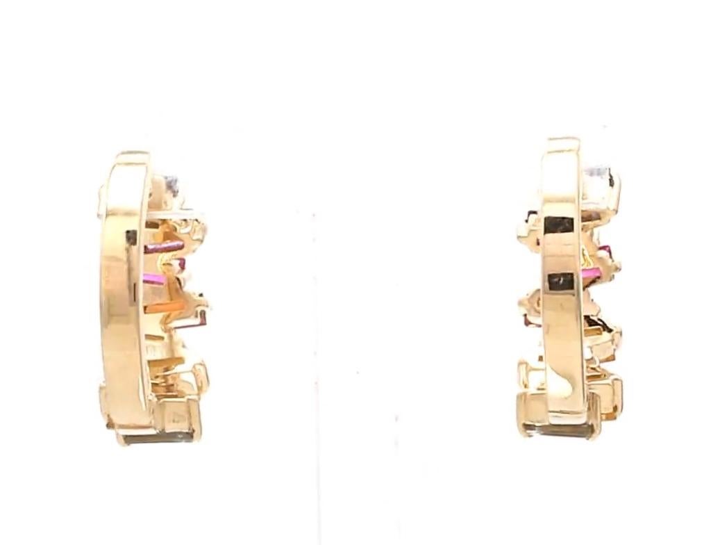 Natural rainbow sapphire earrings in 18k gold In condizioni Nuovo in vendita a jaipur, IN