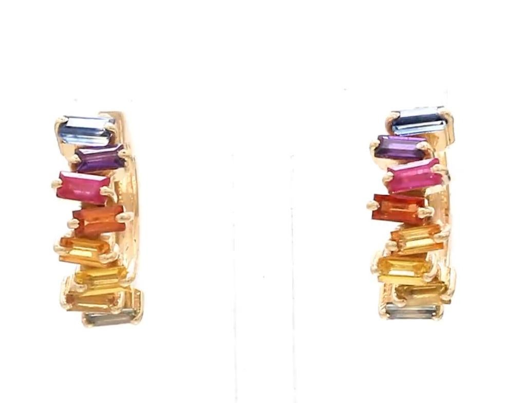 Natural rainbow sapphire earrings in 18k gold in vendita 1